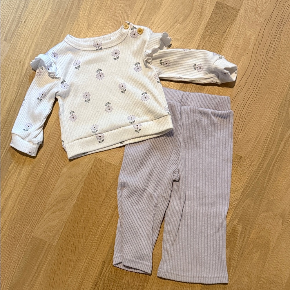 Rachel Zoe White Floral Baby Top